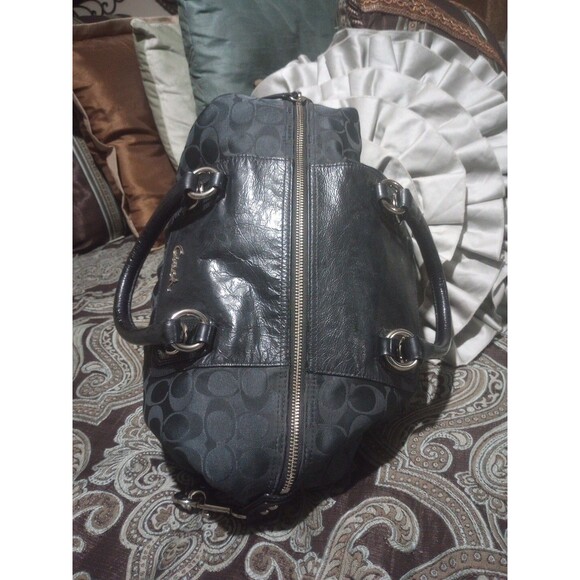 Coach Women’s Signature Logo ~ Large ~Black On Black Satchel Handbag W/ Strap - Picture 8 of 13